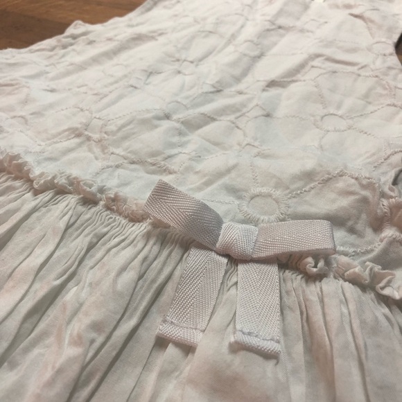 🎉3 For 15$🎉 Baby Girl White Sleeveless Dress Bow And Flowers Size 24 Months - Picture 3 of 5